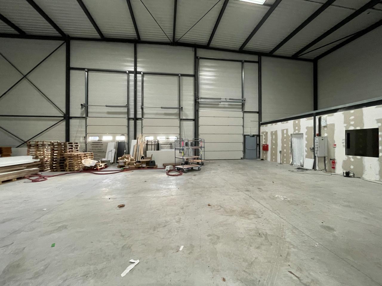Local d'activité Eckbolsheim 1999m² Location local d'activité Eckbolsheim Bas-Rhin OLACT2529537 2